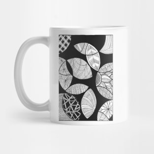 Circles with flowers and abstract patterns Mug